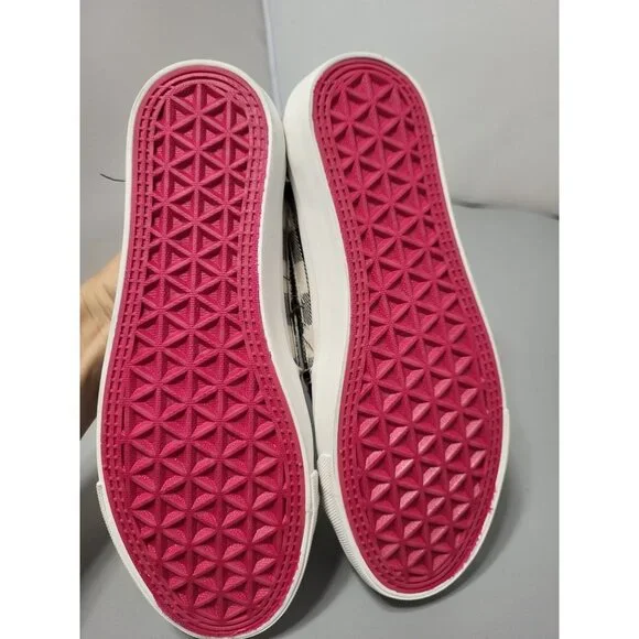 Corkys Boutique Black White Babalu Distressed Buffalo Plaid Slip on Sneakers, 6 - Picture 5 of 7